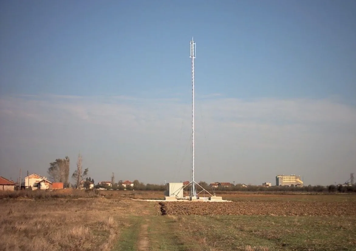Telecommunication Towers in Bulgaria’s GSM Network